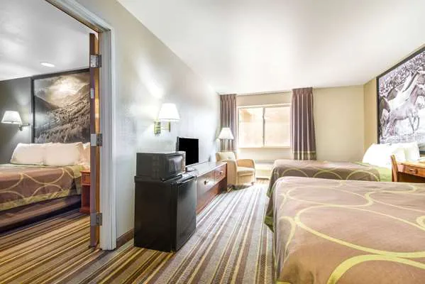 Super 8 by Wyndham Buena Vista 3