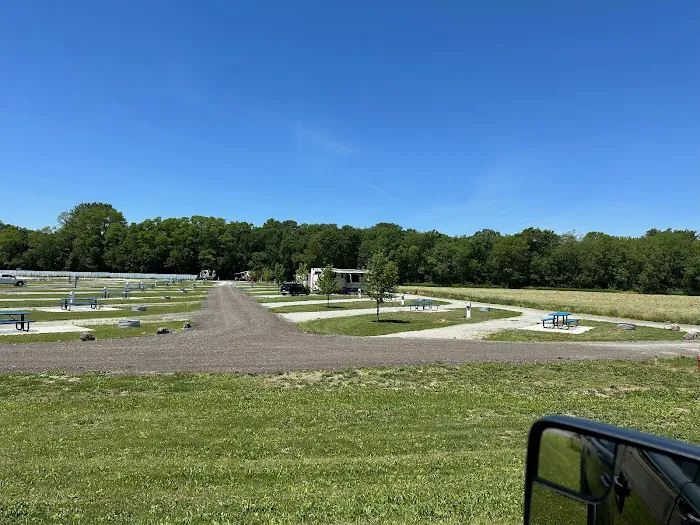 Crystal Lake RV Park Picture 6