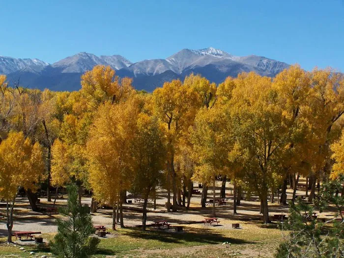 Chalk Creek Campground & RV Park 4
