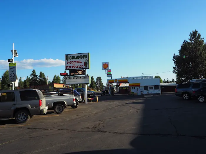 Highlander Motel & RV Park 4
