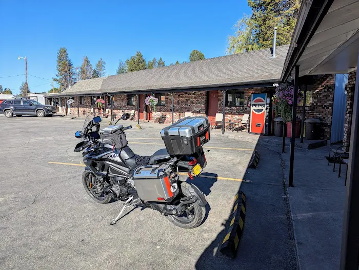 Highlander Motel & RV Park 1