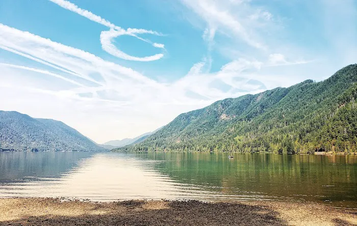 Hoodoo's Crescent Lake Resort 5