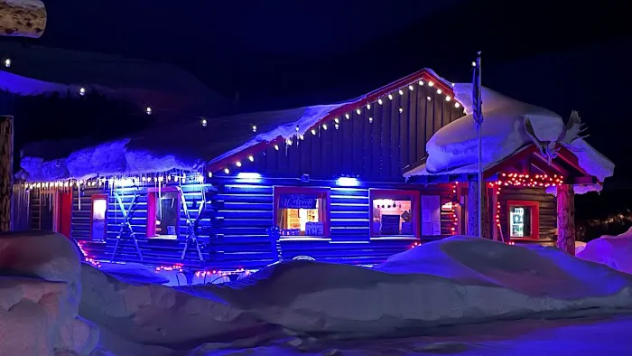 Stumbling Moose Lodge Bar and Grill 5