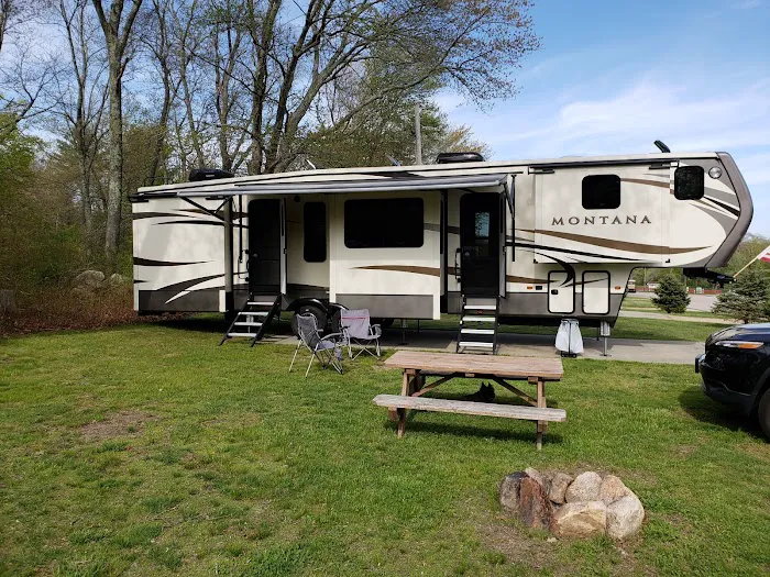 Wawaloam Campground 8