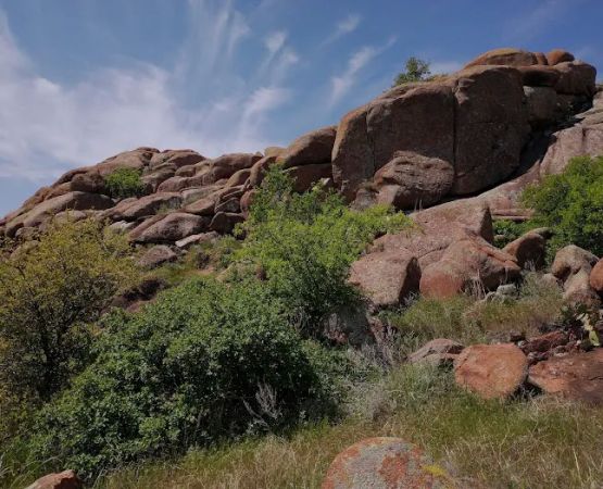 Quartz Mountain State Park