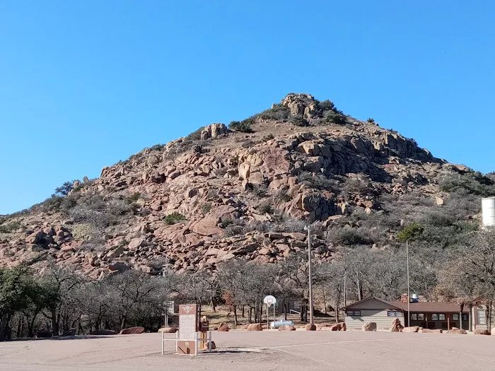 Quartz Mountain State Park 4