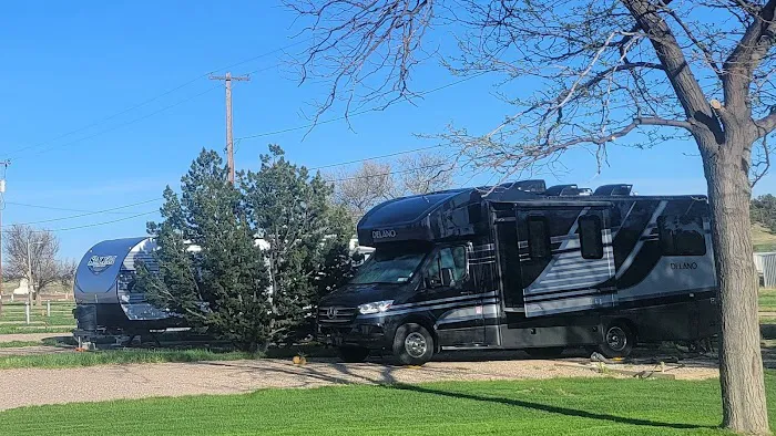 Pine Bluffs RV Resort by Rjourney 8