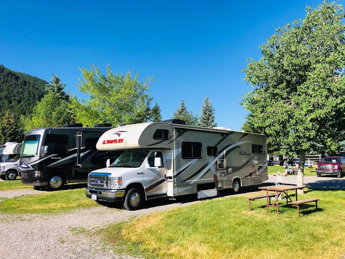 Virginian RV Park 2