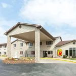 Super 8 by Wyndham Big Rapids