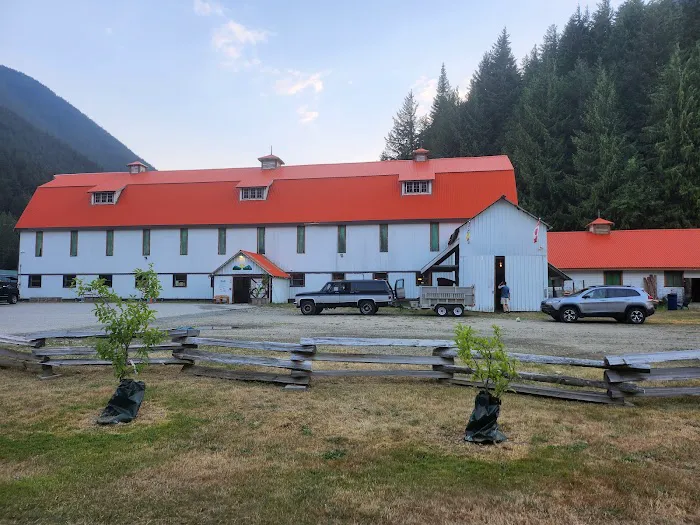 Sunshine Valley RV Resort & Cabins 7