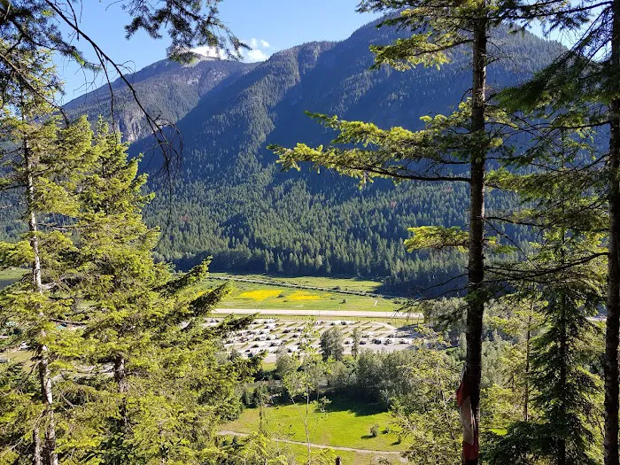 Sunshine Valley RV Resort & Cabins 0