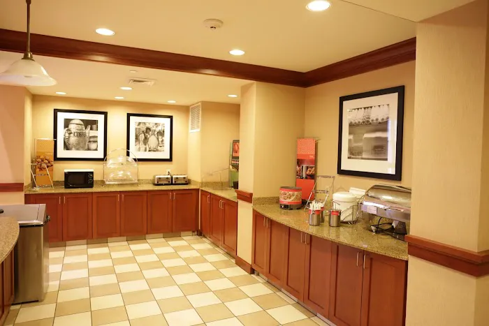 Hampton Inn & Suites North Conway 8