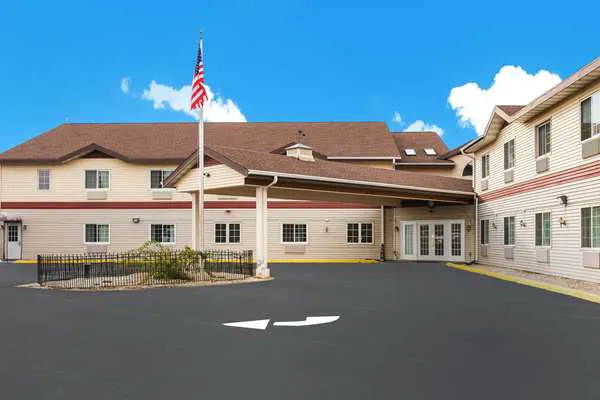 Econo Lodge 2
