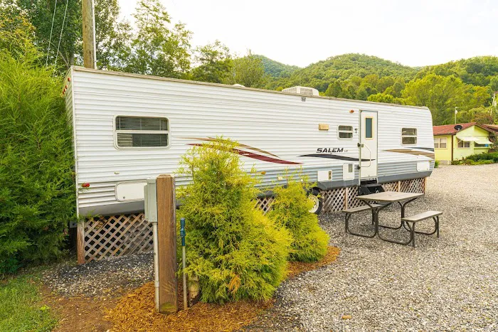 Sun Retreats Nantahala 9