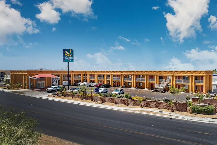 Quality Inn Parker 6