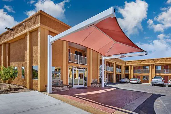 Quality Inn Parker 4