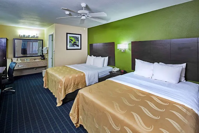 Quality Inn Parker 5