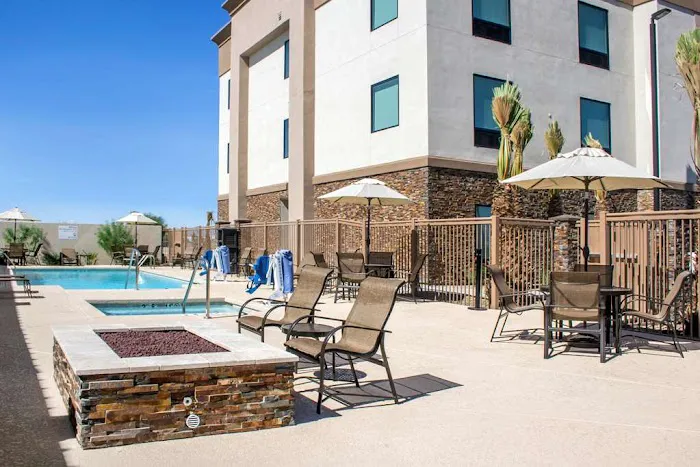 Hampton Inn Parker 4
