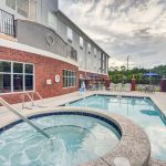 Holiday Inn Express & Suites Foley - N Gulf Shores, an IHG Hotel