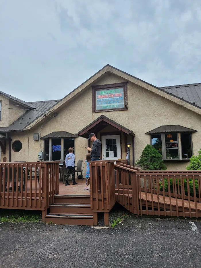 Ricketts Glen Hotel 8