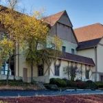 Holiday Inn Saint Louis West at Six Flags, an IHG Hotel