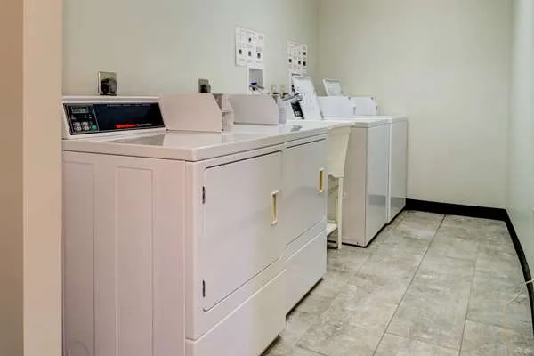 Quality Inn & Suites 8