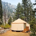 Desolation Hotel Hope Valley