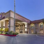 Best Western Plus Hilltop Inn