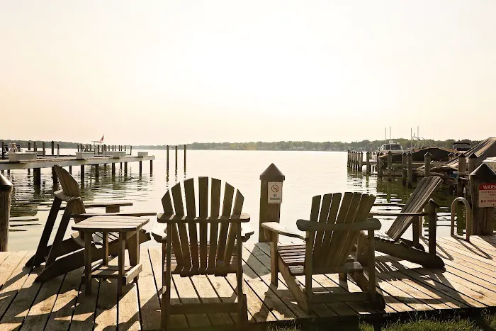Lake Ranch Resort Waterfront Hotel 6
