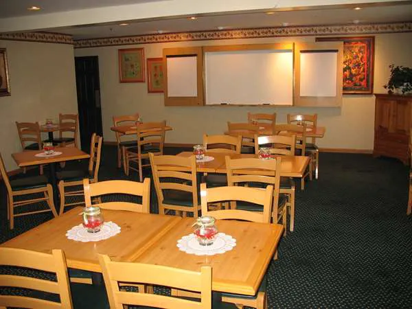 Country Inn & Suites by Radisson, Holland, MI 0