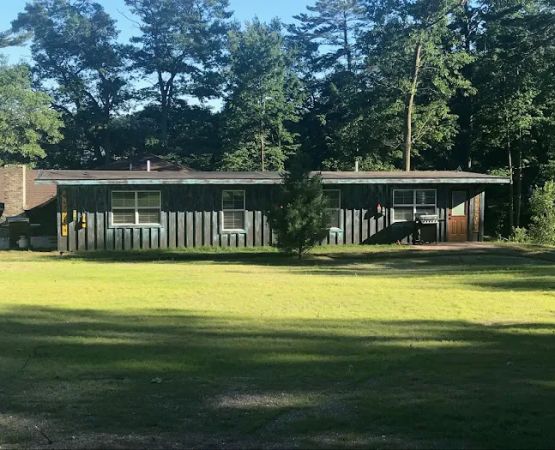 Hobby Crest Resort