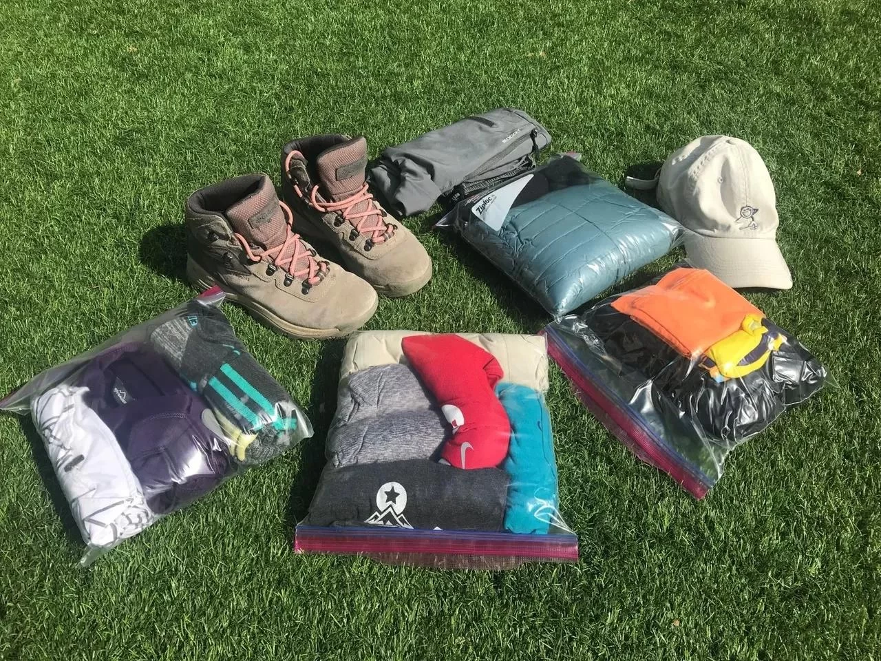 How to Manage the Packing for a Successful Camping Experience: Tips and Tricks