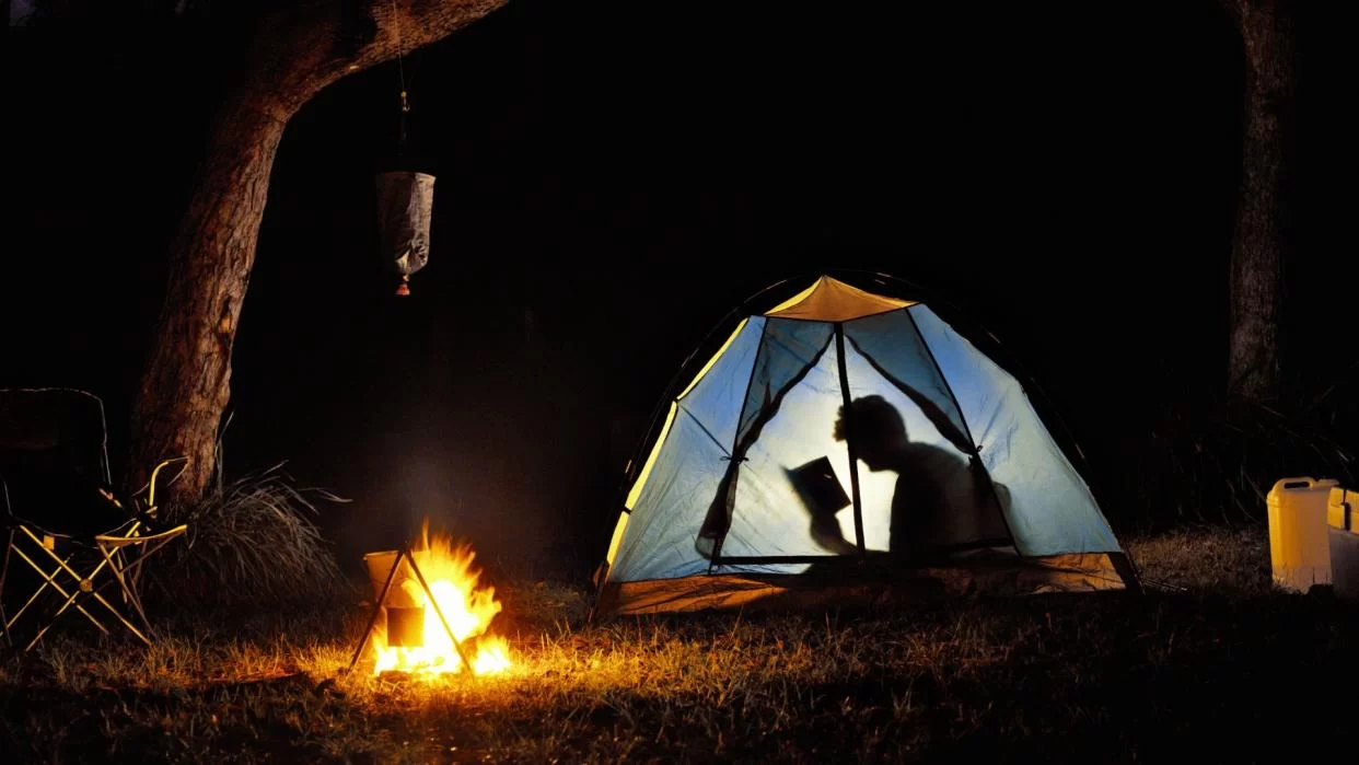 How to Use Technology to Enhance Your Camping Trip: Top Gadgets and Tips