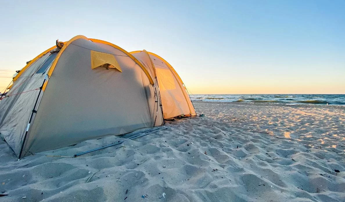 Best Tips for Camping Near the Beach: A Complete Guide for Your Oceanfront Adventure
