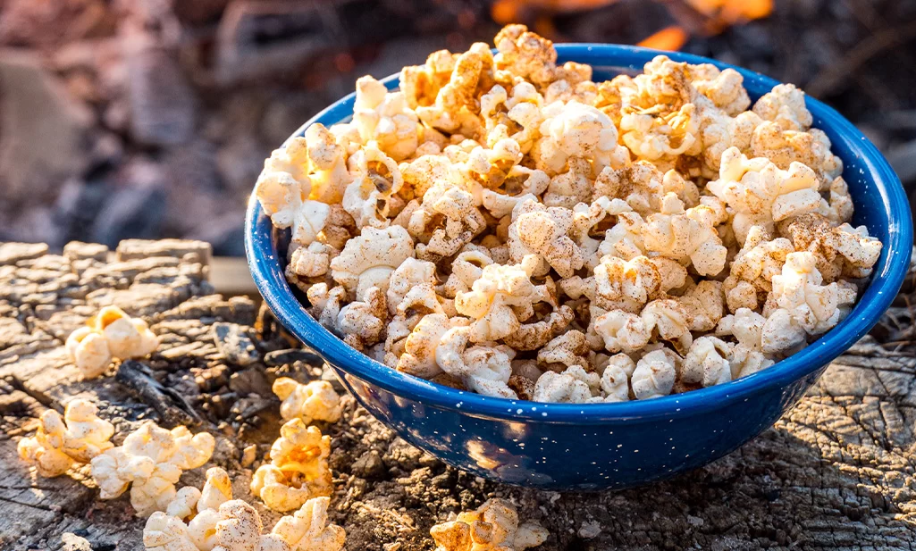 How to Make Campfire Popcorn and Other Fun Snacks: Delicious Ideas for Your Next Camping Trip
