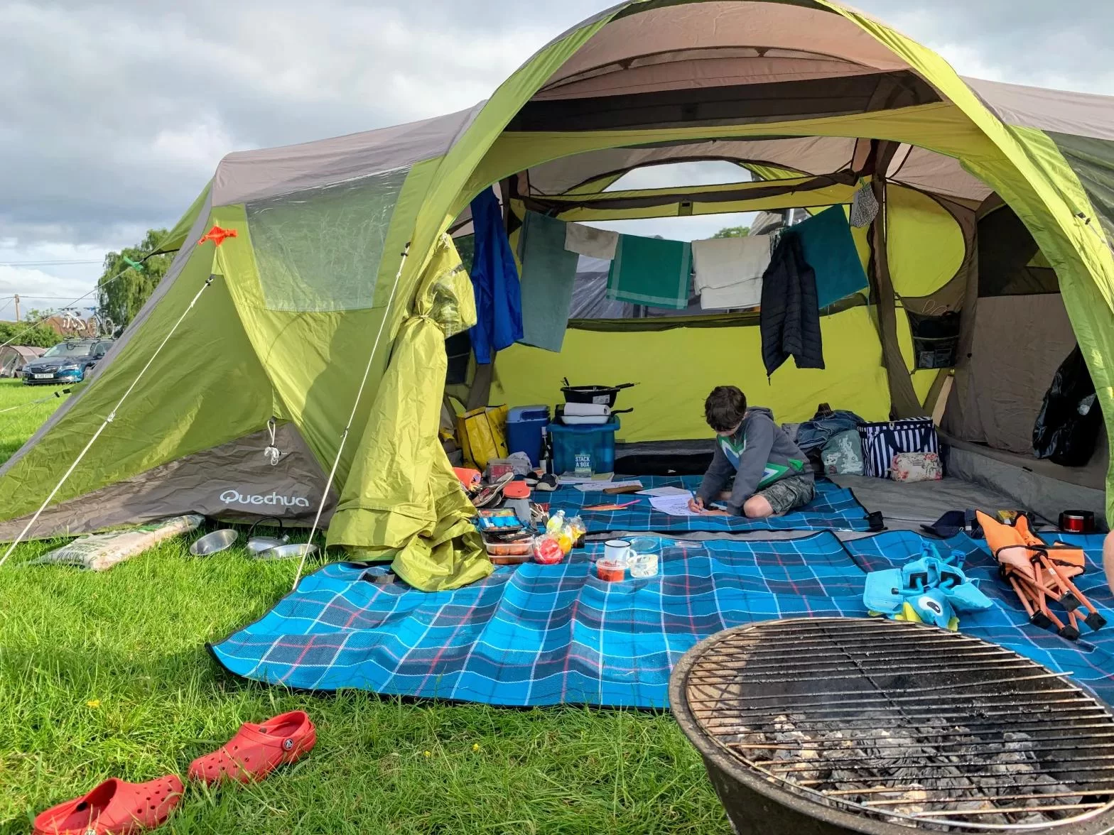 How to Organize a Camping Trip for a Large Group: Tips and Essential Guide