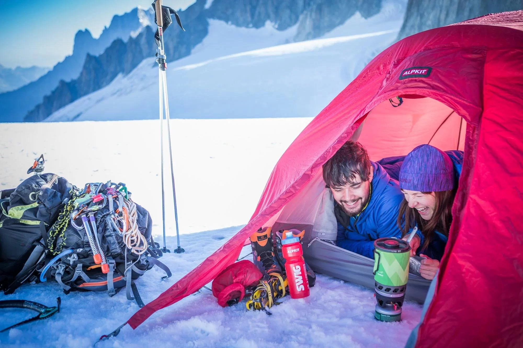 What to Pack for a Winter Camping Trip: The Ultimate Guide for Winter Adventures