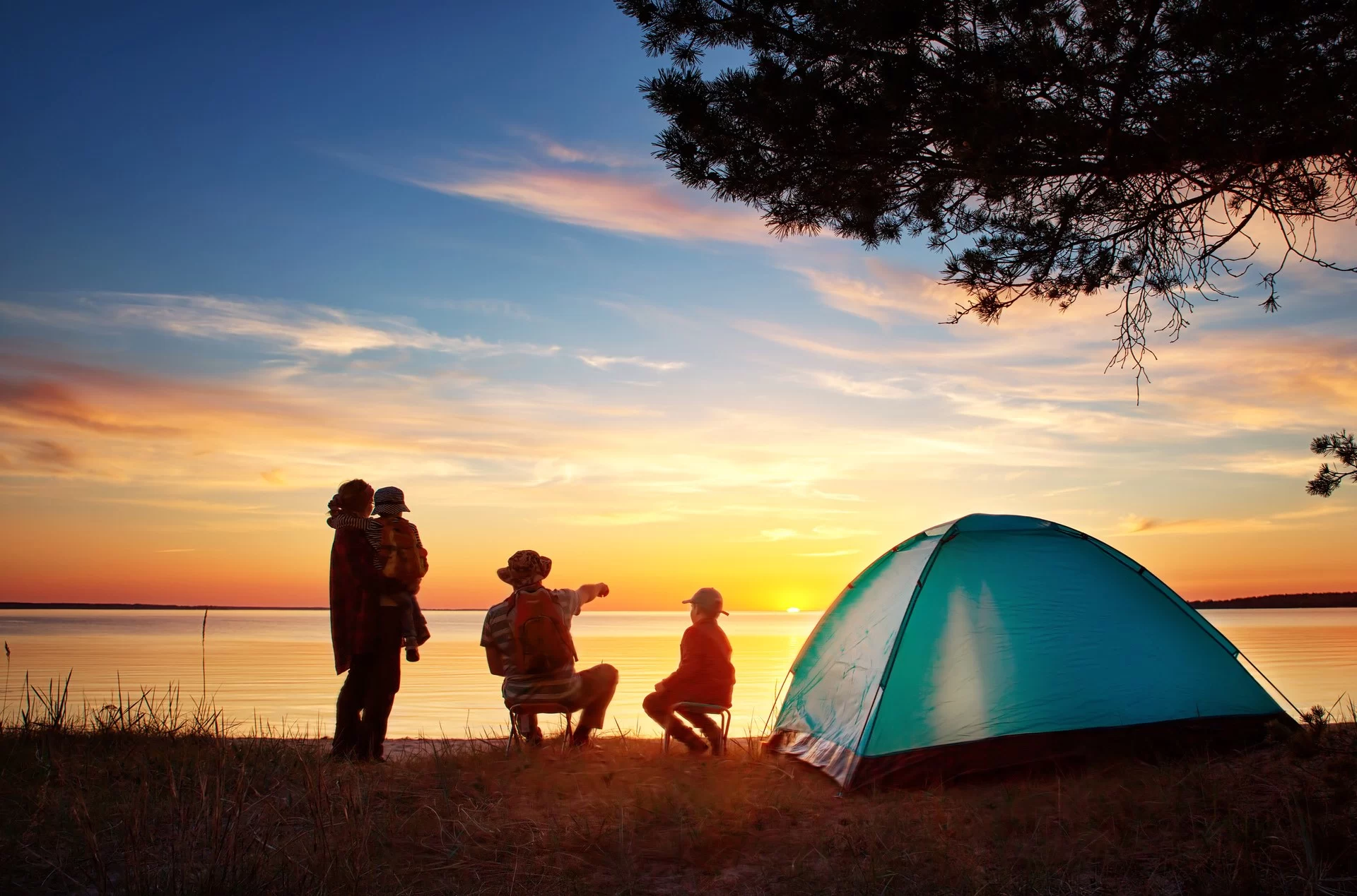 What to Do When Camping Near Popular Tourist Spots: The Ultimate Guide to Exploring & Enjoying Nearby Attractions