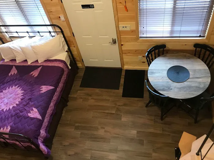 Campfire Cabins 8