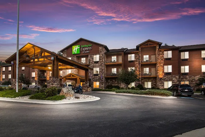 Holiday Inn Express & Suites Custer, an IHG Hotel 0