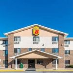 Super 8 by Wyndham Front Royal