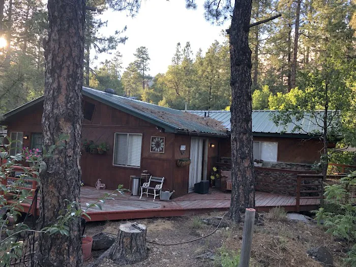 Cedar Roost Inn 2