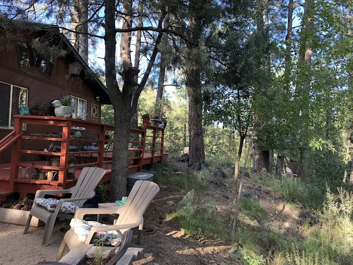 Cedar Roost Inn 5