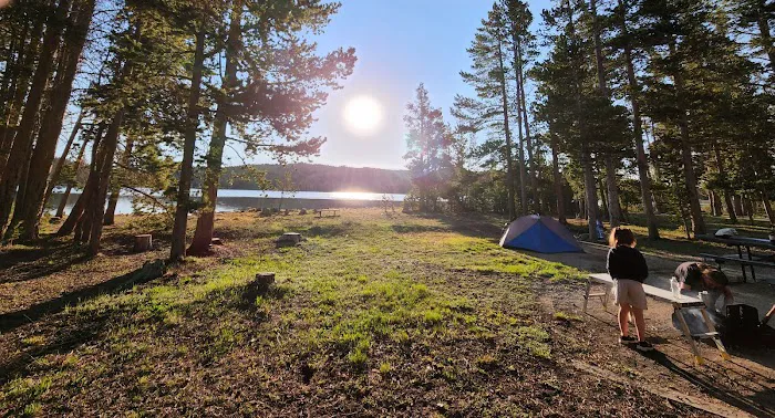Fiddlers Lake Campground 0