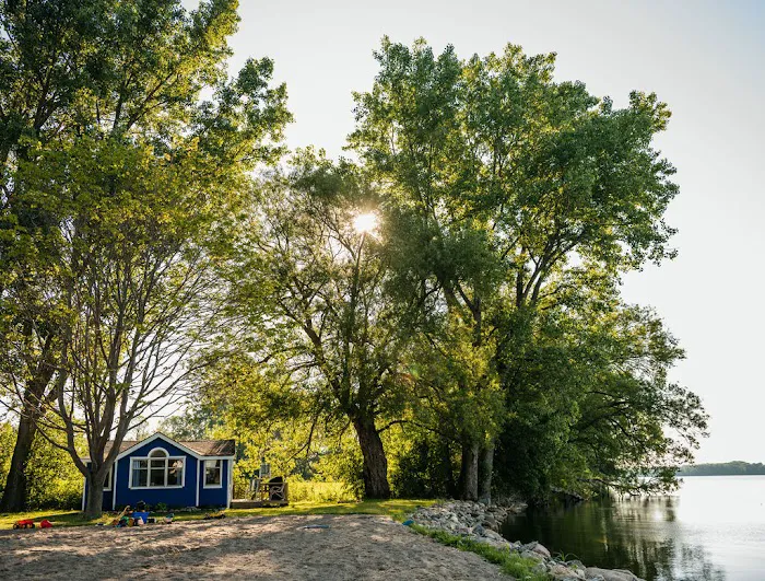 Ray's Cottages 7