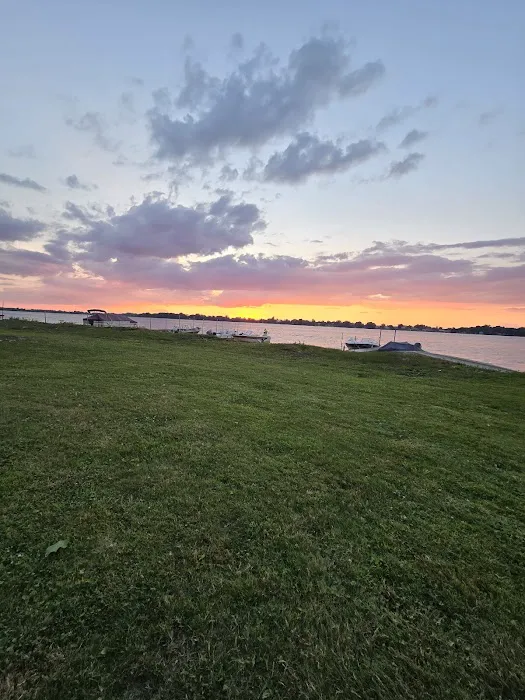 Lake Consecon Resort 8