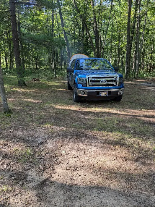 Linde's Rustic Campground 8