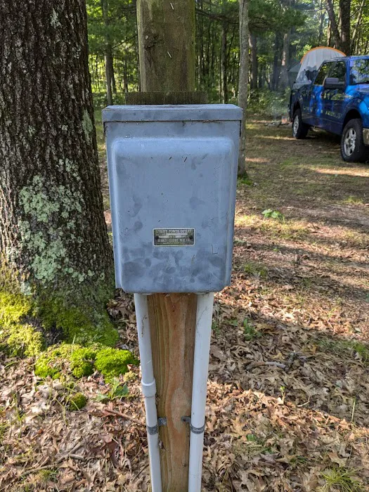 Linde's Rustic Campground 4