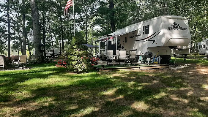 Twin Pine Campground & Canoe 8