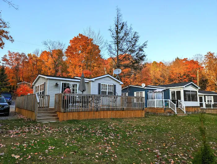 Bonnie Lake Resort 0